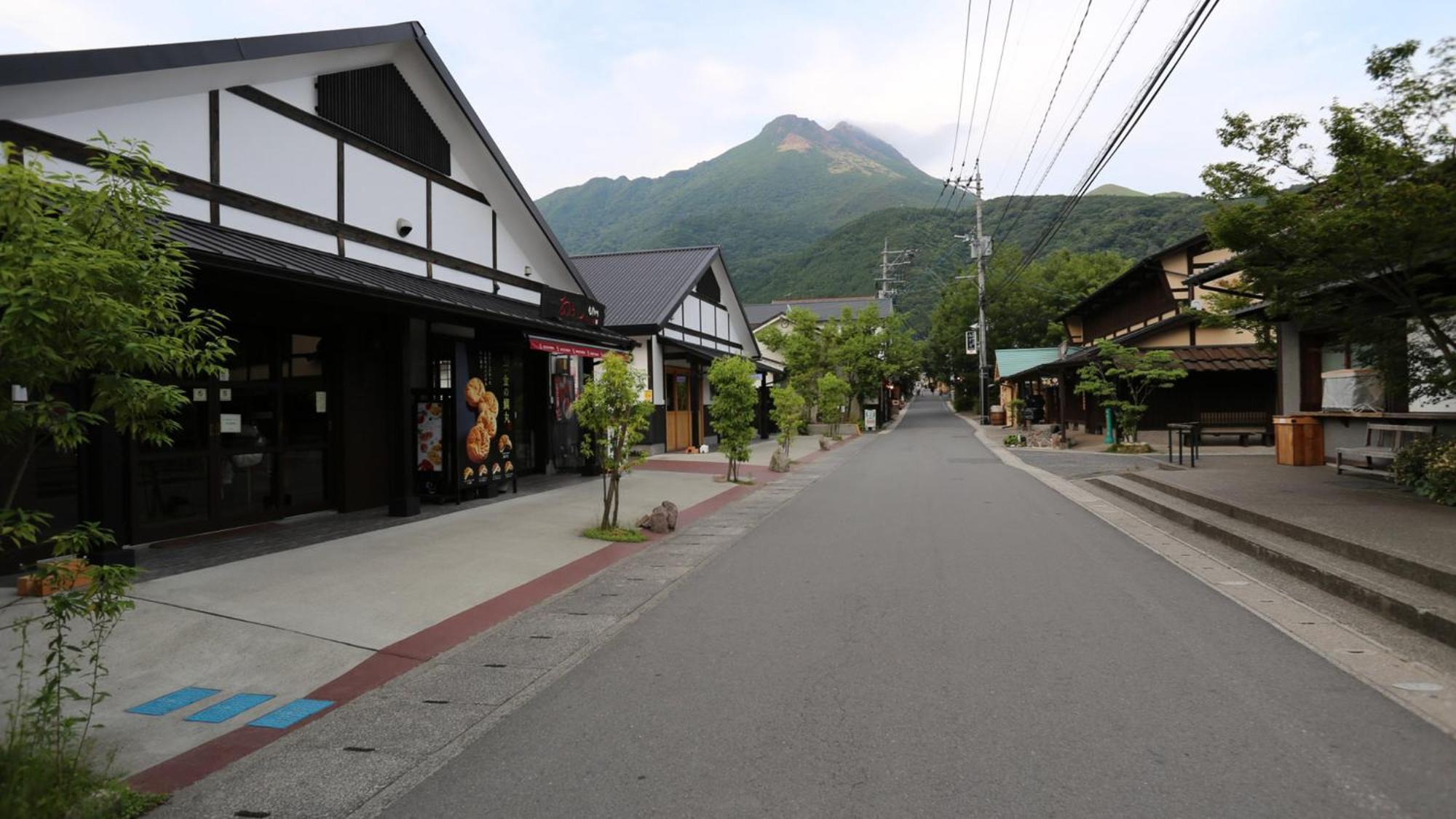 Toyoko Inn Oita Ekimae Екстер'єр фото
